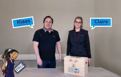 Een videostill: de schoonmakers Klaas en Claire stellen zich voor.